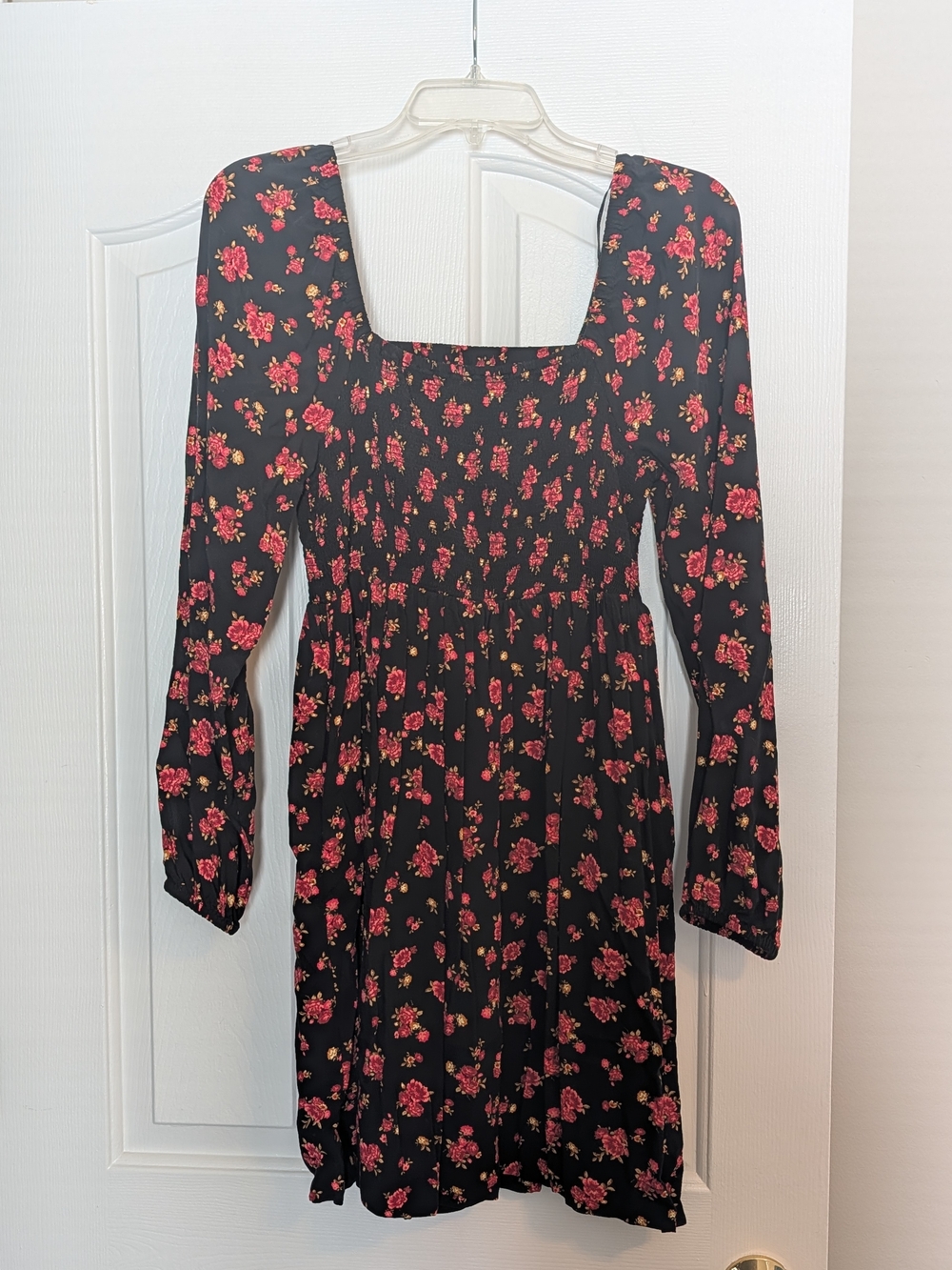 Old Navy Black Long-Sleeve Square-Neck Floral Dress with Pink Roses